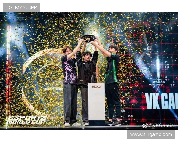 《全球电竞赛事风云再起 各大战队角逐年度冠军席位》