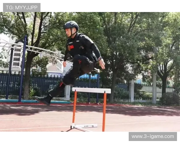 深圳滑板队中路突破战术解析与实战应用探讨 深圳滑板队中路突破战术解析与实战应用探讨