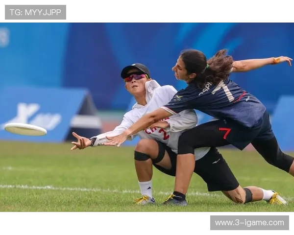 飞盘战术解析北京飞盘队的进攻体系与战术创新探讨