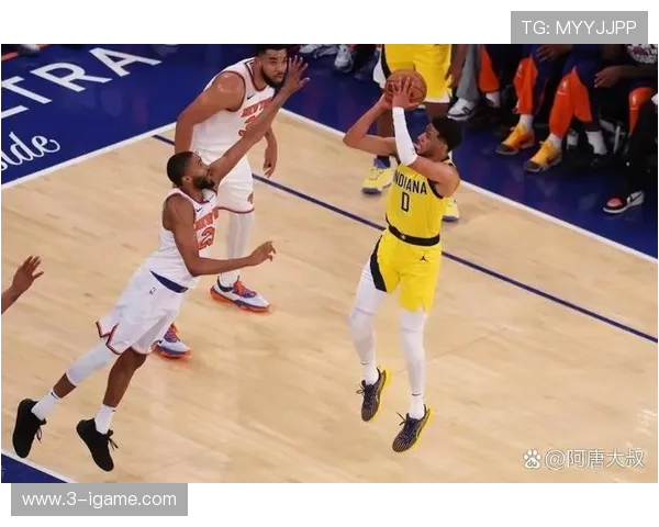 步行者鏖战尼克斯两队展开巅峰对决胜负悬念引爆全场热血 步行者鏖战尼克斯两队展开巅峰对决胜负悬念引爆全场热血