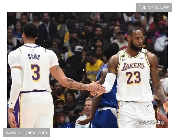 湖人热队激战正酣NBA赛场再现经典对决引发球迷热议